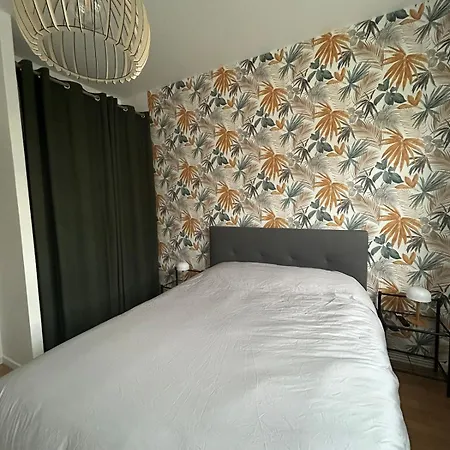 Lägenhet Spacieux Avec Parking Prive