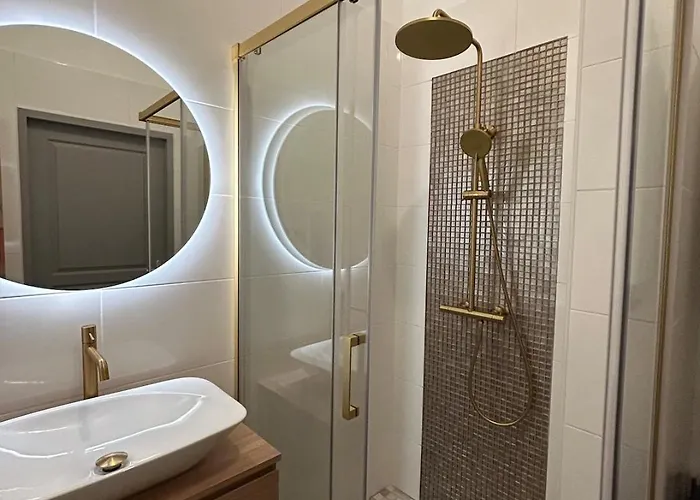 Spacieux Avec Parking Prive